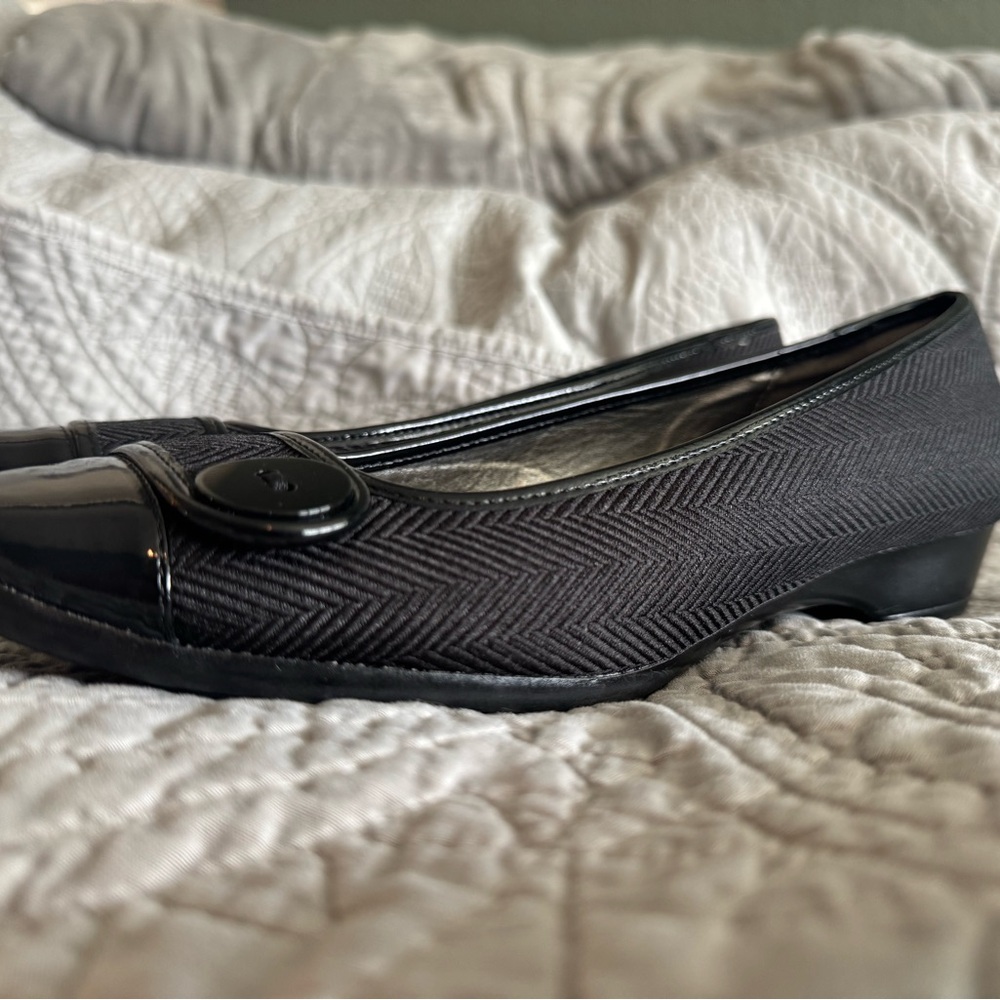 Elegant Black Bandolino Women's Shoes